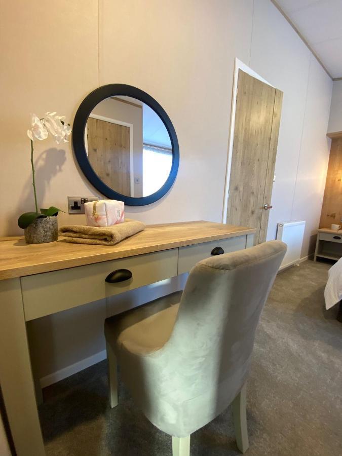 Daphne'S Lodge Mawgan Porth Kültér fotó
