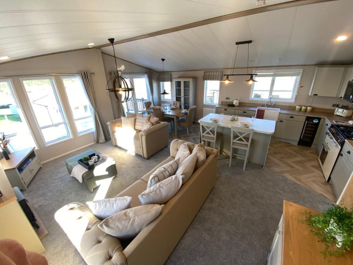 Daphne'S Lodge Mawgan Porth Kültér fotó