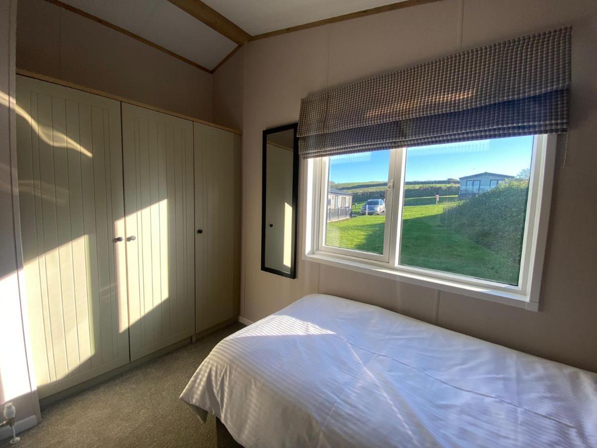Daphne'S Lodge Mawgan Porth Kültér fotó