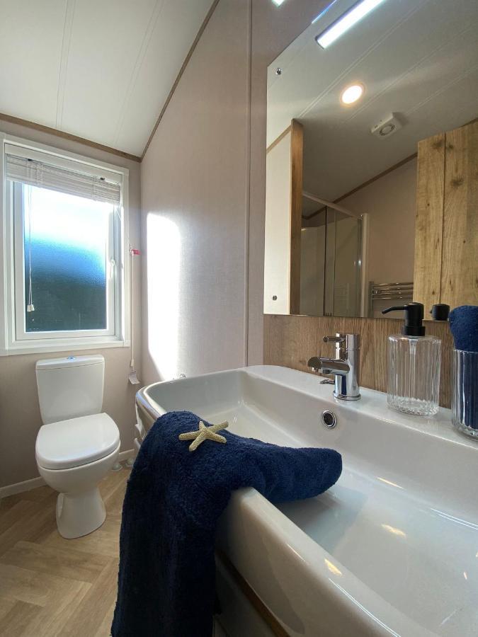 Daphne'S Lodge Mawgan Porth Kültér fotó