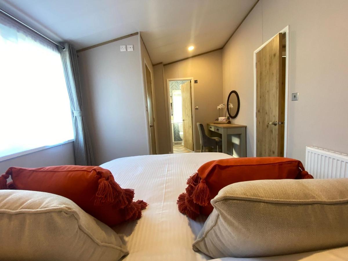 Daphne'S Lodge Mawgan Porth Kültér fotó
